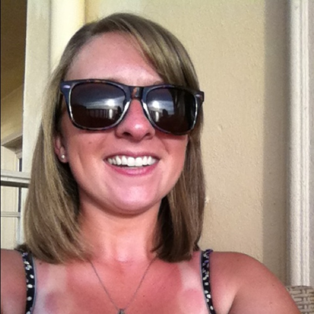 Meet your Posher, Melissa